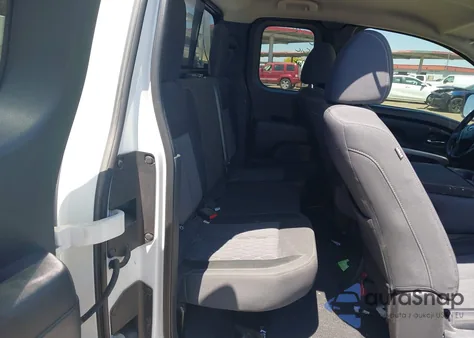 2020 Nissan Titan King Cab Sv 4X2 z USA, uszkodzony, nr VIN 1N6AA1CE5LN505647